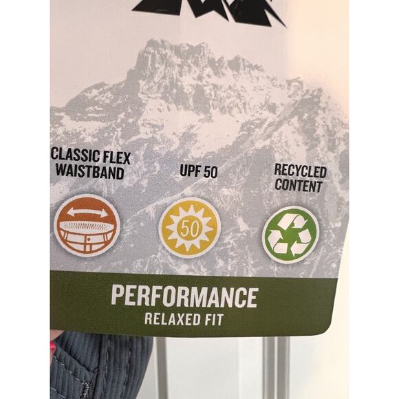 Wrangler's Performance Relaxed Fit Men's Shorts- Dark Gray -Size 46 - Picture 10 of 11